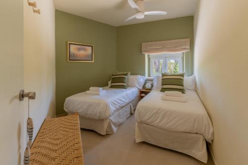 El Castillo Suites Arenal Beach