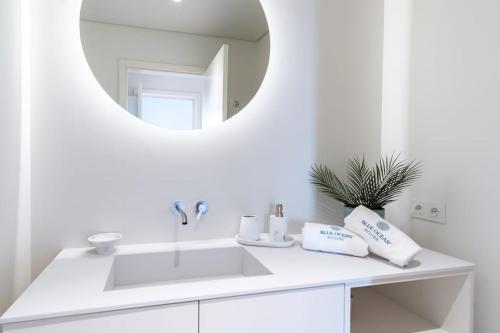 Horizon 304 1BR beachfront, pool