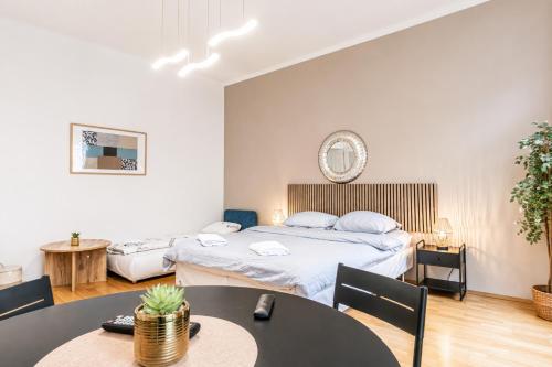 Comfortable 2BR Apt Next to Vienna Vibrant Center