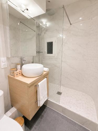 Elegant and Chic Central Paris - Near Top Sights