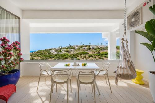Ocean Apartment by ENDLESS SUN I modern comfort, sea view, wi-fi, parking, heating