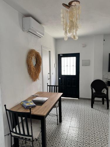 Manolo's Beach House- El Palo