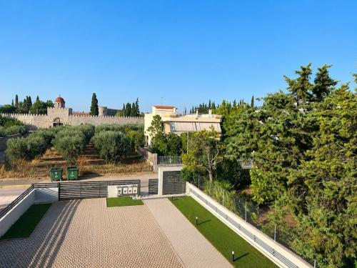 Lykovrysi - Modern Apartment Near Athens by ΜΡS