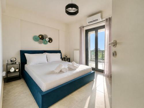 Lykovrysi - Modern Apartment Near Athens by ΜΡS