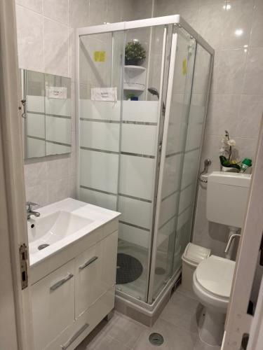 quarto em apartamento