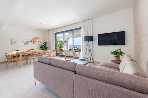 797 Holiday Rentals - LUJOSO APARTAMENTO EN ROCAS BLANCAS
