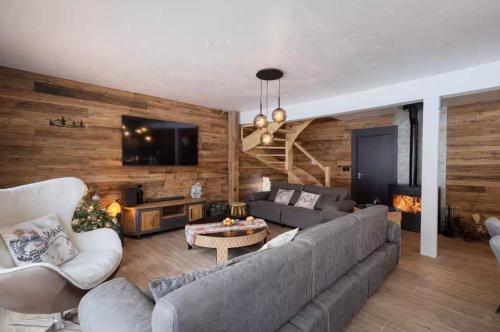 Chalet Chalentina : Chalet de charme neuf aux Portes du Soleil