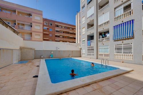 Spacious studio, terrace, pool, elevator, beaches