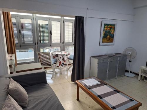 Loft luminoso y espacioso al lado de Las Canteras