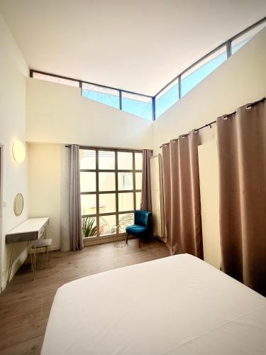 Maison indépendante climatisée 2chambres et 1mézzanine 110m2