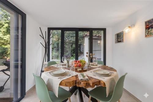 L'Échappée Belle - Private Pool, Spa, Tennis & Golf