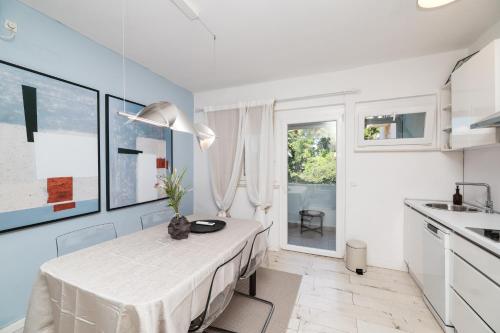 Moments Apartment - a curated Zadar center experience