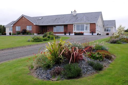 Gallery image of Short Strand Dingle in Dingle