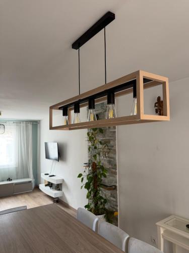 Beautiful 2-bedroom apartment with air conditioning - Tram - Balconies - Quiet
