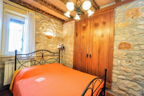 Apartments with parking space Umag - 27189