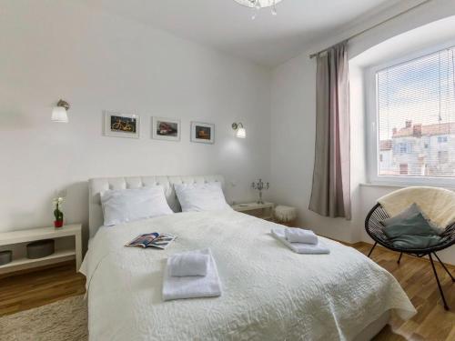 Standard One Bedroom Apartment with Sea View