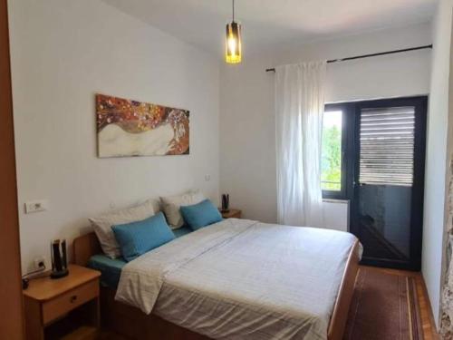 Comfort Villa Roza in Umag - 5 Bedroom With Pool