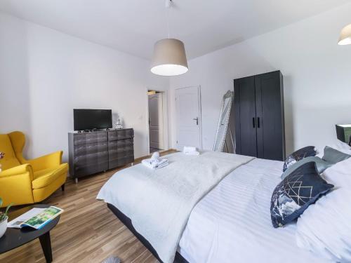 Comfrot One Bedroom Apartment with Sea View