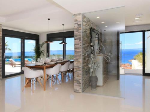 Lux Villa Afrodita Makarska - Four Bedroom Villa with Outdoor Pool