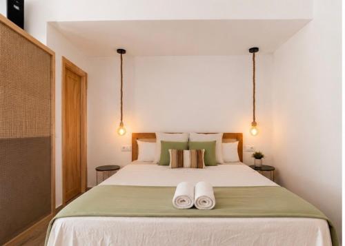 Coqueto Apartamento Mediterraneo steps from the Sea