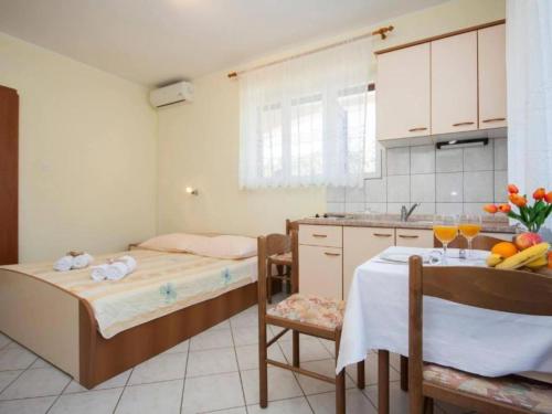 Guest House Stay & Smile Dolac Primo ten - Studio with Terrace and Garden View
