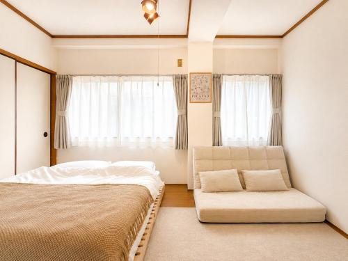 20 minutes to Ikebukuro, 30 minutes to Kawagoe, 30 minutes to Shibuya