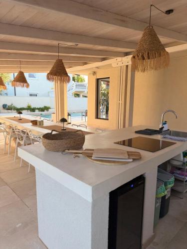 Casa Estilo Deco - Luxury Villa with Saltwater Pool