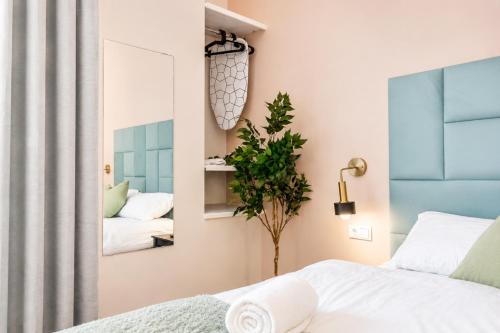 Queen Bed Central Studio With Kitchen