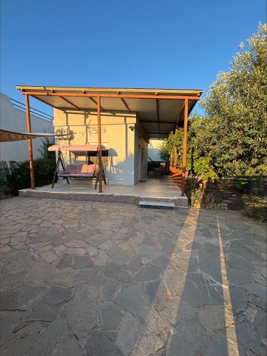 Traditional Oasis Artemis