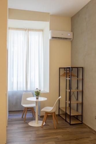 La Dimora di Parthenope Ferrara Rooms