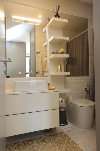 Cozy Flat Porto Downtown With Balcony By Timeless Vacations
