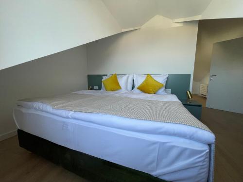 Villa Ardura - island holiday residence **** Bol. Island Brač