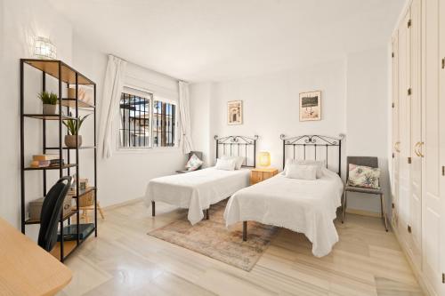 Los Naranjos 2BR Rooftop Terrace & Mountain View