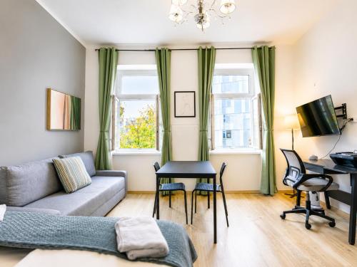 Near Danube & Praterstern Apartment for Longstays