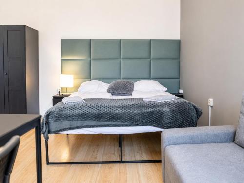 Near Danube & Praterstern Apartment for Longstays