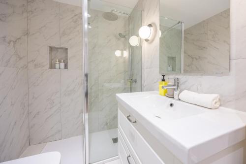 Apartment in La Latina ideal for Work or Study