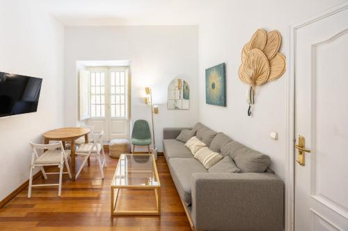 Apartment in La Latina ideal for Work or Study