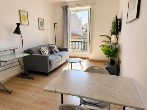Modern and central apartment - Sea 2 min away