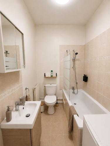 Very central Cozy, bathtub and quiet