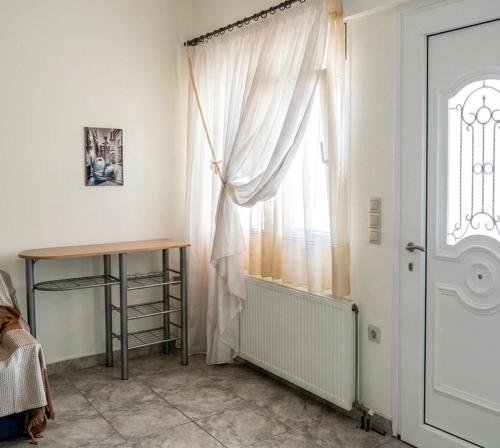 Patra - Cute studio near center
