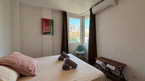 Beach Properties with pool - La Carihuela