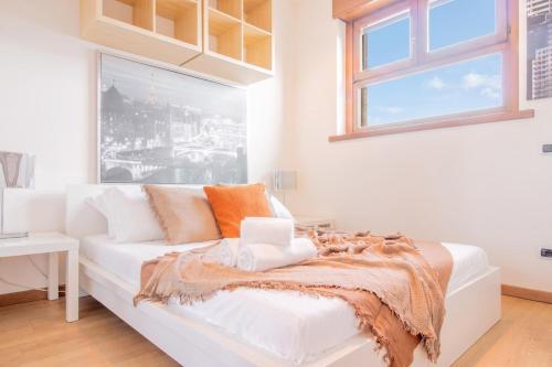 GrecoPirelli Lux - 2BR - Alloggiare APT