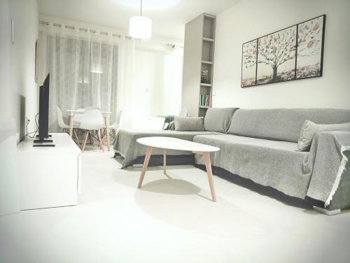 Pearl Suite Marousi -New Build- Private Parking