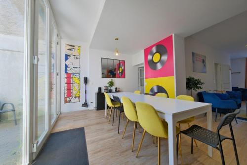 Montreal - 5 bedrooms - Air conditioning