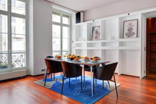 BnBNova - 3BR 2BA - Place de la Republique