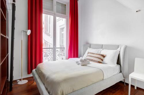 BnBNova - 3BR 2BA - Place de la Republique