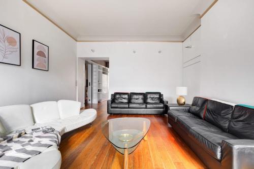 BnBNova - 3BR 2BA - Place de la Republique