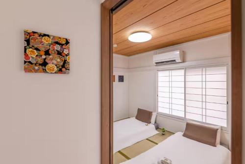 momo Family House 5 min Sta Direct to Namba KIX