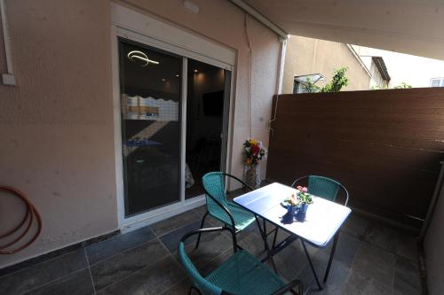 Magika Apartment No4