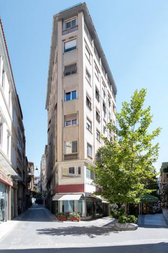 Mosaikon Guesthouses #Aiolou Str